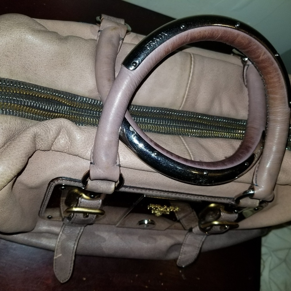 Handbag - Picture 3 of 4